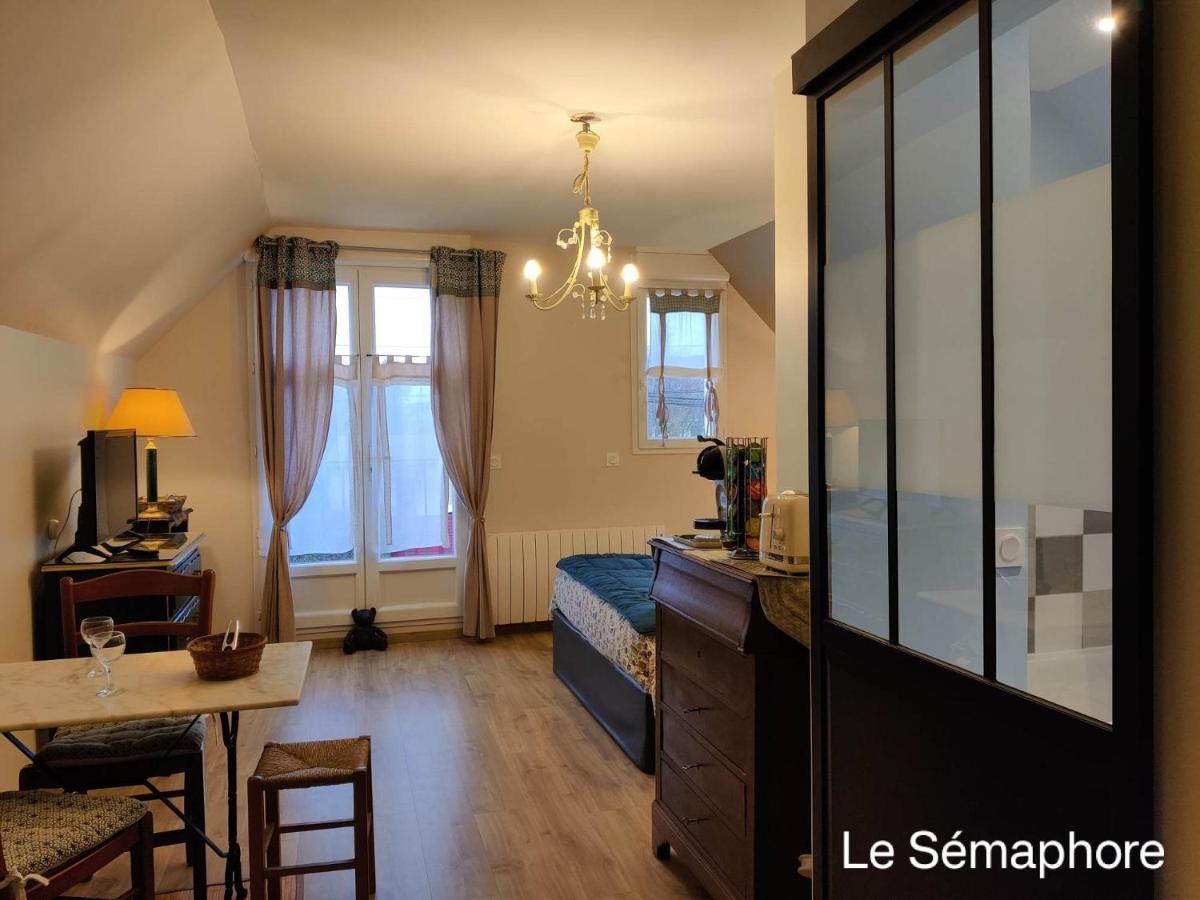 Du Cote De Chez Swann 1 Bed & Breakfast Trouville-sur-Mer Bagian luar foto