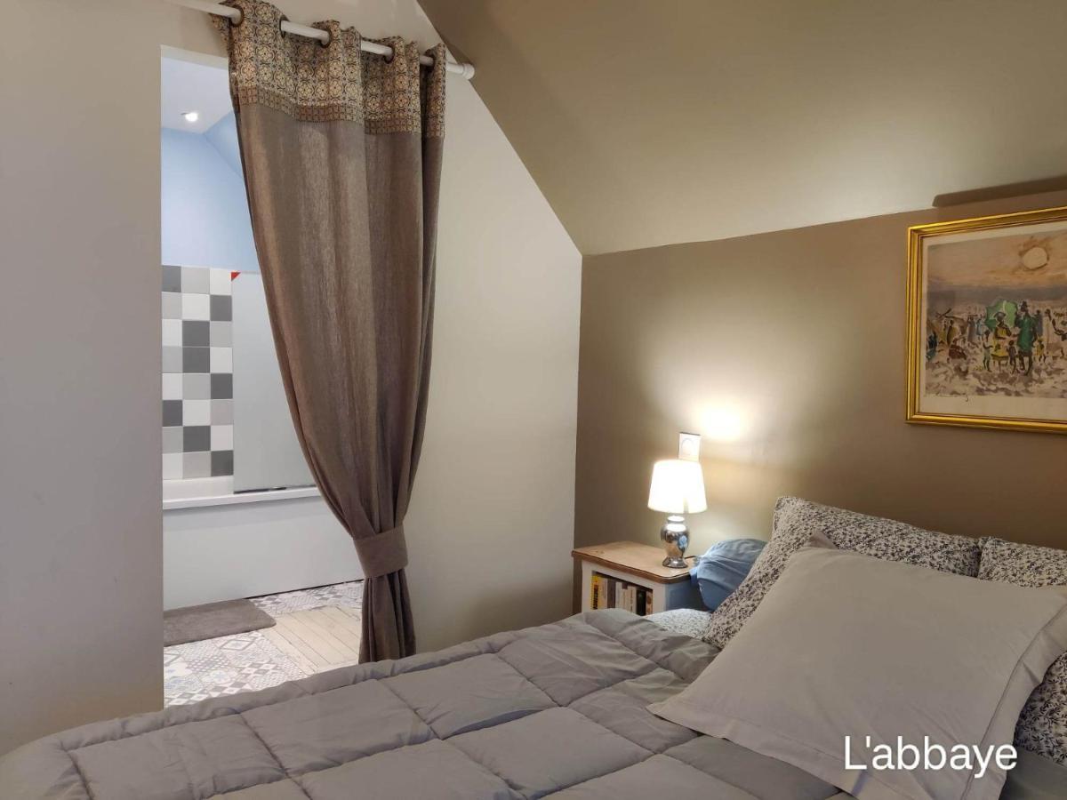 Du Cote De Chez Swann 1 Bed & Breakfast Trouville-sur-Mer Bagian luar foto
