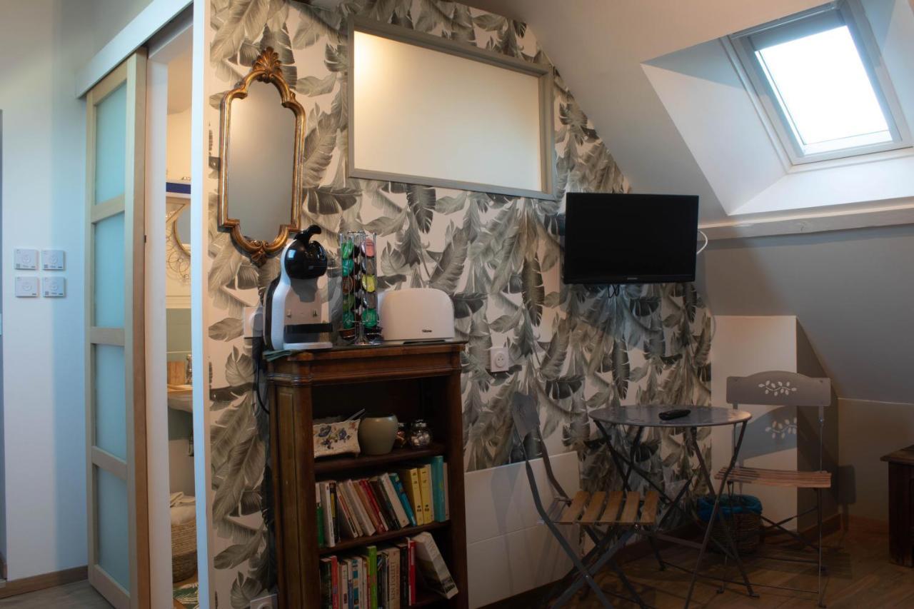 Du Cote De Chez Swann 1 Bed & Breakfast Trouville-sur-Mer Bagian luar foto